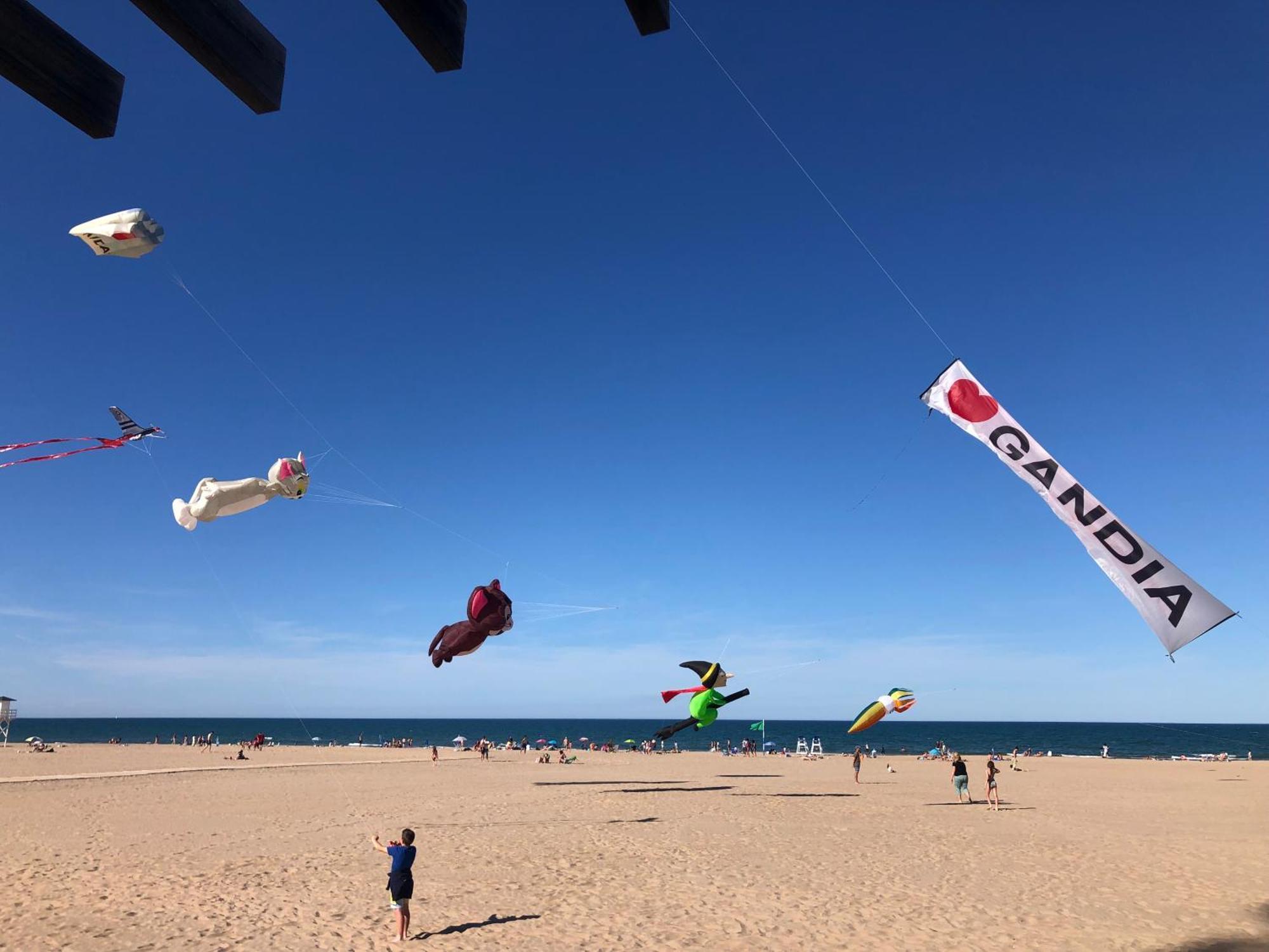 Playa De Gandia 1Ere Ligne El Galeonアパートメント エクステリア 写真